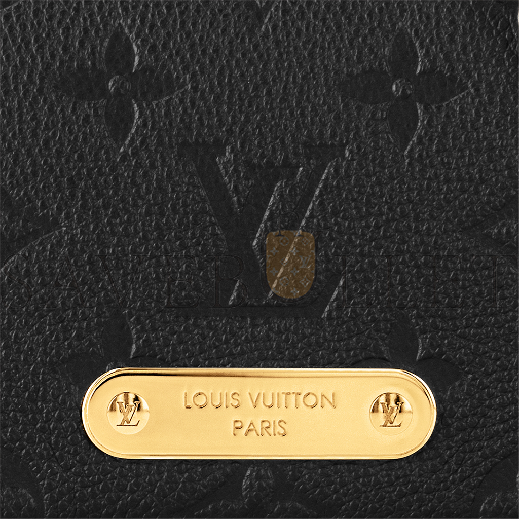 l**is V*t*n wallet on chain lily m46919 (20.7*10.2*3.5cm)